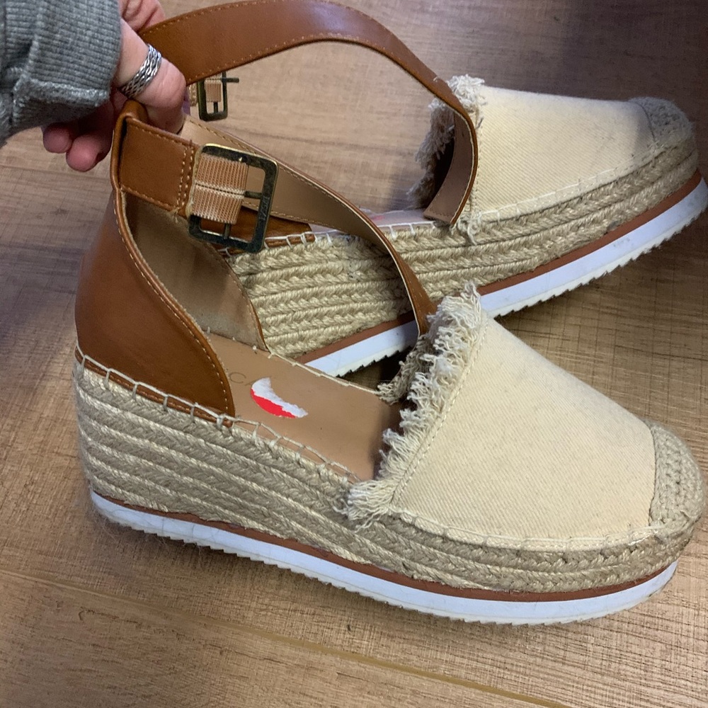platform wedges